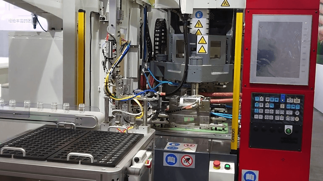 Injection molding machine system introduction